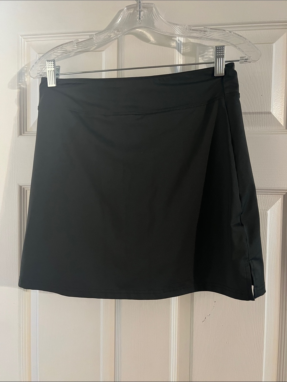 Black Women's Skort - Classic Athletic Style